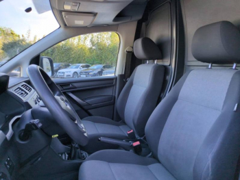 Photo 15 du bon plan VOLKSWAGEN Caddy Van VUL 2.0 TDI 102ch Business Line occasion à 12980 €