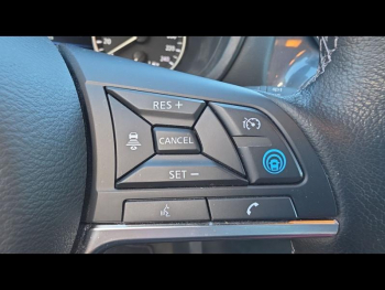 Photo 15 du bon plan NISSAN Juke 1.6 Hybrid 143ch Tekna 2023.5 occasion à 23490 €