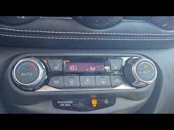 Photo 16 du bon plan NISSAN Juke 1.6 Hybrid 143ch Tekna 2023.5 occasion à 23490 €