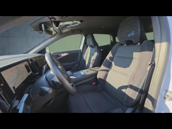 Photo 12 du bon plan RENAULT Austral 1.2 E-Tech full hybrid 200ch Iconic esprit Alpine- 24 occasion à 31990 €