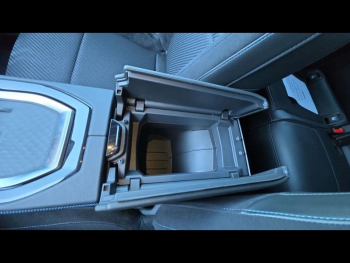 Photo 22 du bon plan RENAULT Austral 1.2 E-Tech full hybrid 200ch Iconic esprit Alpine- 24 occasion à 31990 €