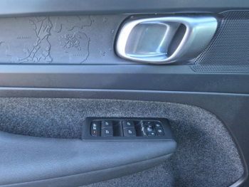 Photo 14 du bon plan VOLVO C40 Recharge 231ch Start occasion à 29400 €