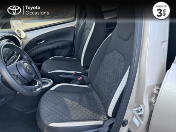 Photo 11 du bon plan TOYOTA Aygo X 1.0 VVT-i 72ch Design MY23 occasion à 14990 €