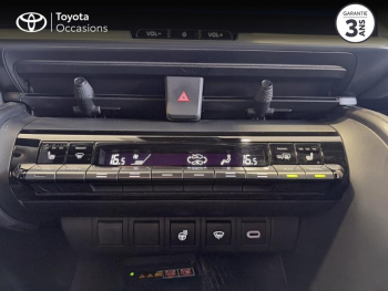 Photo 24 du bon plan TOYOTA C-HR 1.8 Hybride 140ch Design Pack Confort occasion à 28590 €