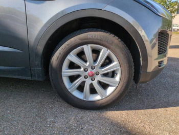 Photo 10 du bon plan JAGUAR E-Pace 2.0D 180ch S AWD BVA9 Toit Panoramique occasion à 16390 €