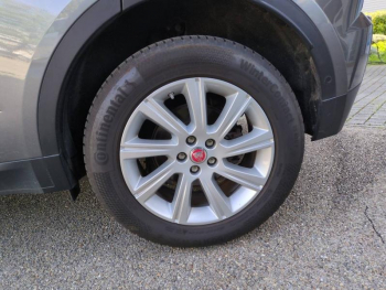 Photo 12 du bon plan JAGUAR E-Pace 2.0D 180ch S AWD BVA9 Toit Panoramique occasion à 16390 €