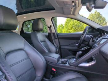 Photo 15 du bon plan JAGUAR E-Pace 2.0D 180ch S AWD BVA9 Toit Panoramique occasion à 16390 €