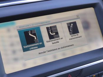 Photo 25 du bon plan JAGUAR E-Pace 2.0D 180ch S AWD BVA9 Toit Panoramique occasion à 16390 €