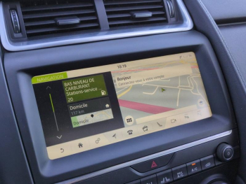 Photo 26 du bon plan JAGUAR E-Pace 2.0D 180ch S AWD BVA9 Toit Panoramique occasion à 16390 €