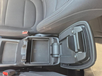 Photo 13 du bon plan FORD Kuga 2.5 Duratec 225ch PHEV Titanium BVA occasion à 22990 €