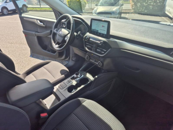 Photo 18 du bon plan FORD Kuga 2.5 Duratec 225ch PHEV Titanium BVA occasion à 22990 €