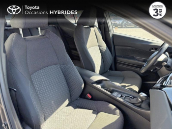 Photo 6 du bon plan TOYOTA C-HR 122h Dynamic Business 2WD E-CVT MC19 occasion à 20990 €