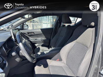 Photo 11 du bon plan TOYOTA C-HR 122h Dynamic Business 2WD E-CVT MC19 occasion à 20990 €