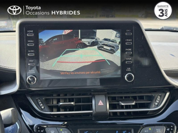 Photo 20 du bon plan TOYOTA C-HR 122h Dynamic Business 2WD E-CVT MC19 occasion à 20990 €
