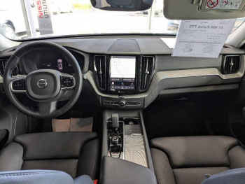 Photo 18 du bon plan VOLVO XC60 T6 AWD 253 + 145ch R-Design Geartronic occasion à 51890 €