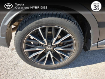 Photo 16 du bon plan TOYOTA C-HR 122h Distinctive 2WD E-CVT occasion à 14990 €