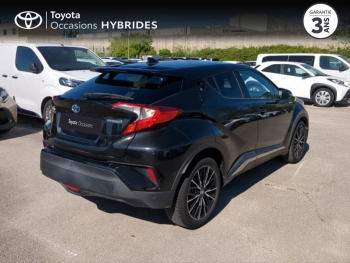 Photo 18 du bon plan TOYOTA C-HR 122h Distinctive 2WD E-CVT occasion à 14990 €