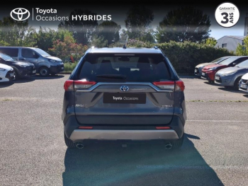 Photo 4 du bon plan TOYOTA RAV4 2.5 Hybride 218ch Dynamic 2WD MY22 occasion à 31490 €