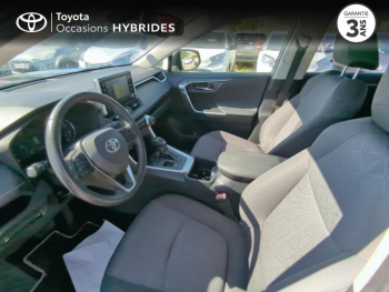 Photo 11 du bon plan TOYOTA RAV4 2.5 Hybride 218ch Dynamic 2WD MY22 occasion à 31490 €