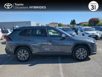 Photo 17 du bon plan TOYOTA RAV4 2.5 Hybride 218ch Dynamic 2WD MY22 occasion à 31490 €