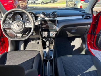 Photo 12 du bon plan SUZUKI Swift 1.2 Dualjet Hybrid 83ch Privilège Auto occasion à 14990 €