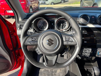Photo 13 du bon plan SUZUKI Swift 1.2 Dualjet Hybrid 83ch Privilège Auto occasion à 14990 €