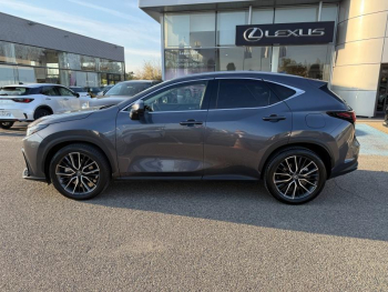 Photo 8 du bon plan LEXUS NX 450h+ Executive 4WD occasion à 53990 €