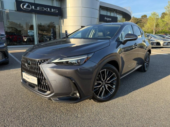 Photo 14 du bon plan LEXUS NX 450h+ Executive 4WD occasion à 53990 €