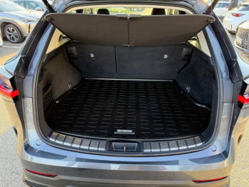 Photo 18 du bon plan LEXUS NX 450h+ Executive 4WD occasion à 53990 €