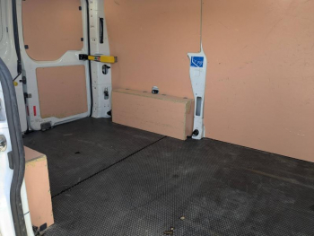 Photo 6 du bon plan FORD Transit Custom Fg VUL 280 L1H1 2.0 EcoBlue 130 Trend Business 7cv occasion à 17990 €