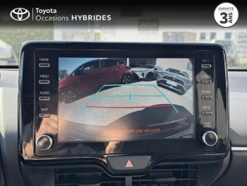 Photo 15 du bon plan TOYOTA Yaris 116h Collection Toit Panoramique occasion à 18990 €