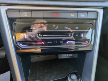 Photo 10 du bon plan VOLKSWAGEN T-Roc 1.5 TSI EVO 150ch Style occasion à 22900 €