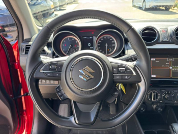 Photo 15 du bon plan SUZUKI Swift 1.2 Dualjet Hybrid 83ch Privilège Auto occasion à 15490 €