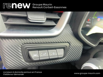 Photo 16 du bon plan RENAULT Clio 1.6 E-Tech hybride 145ch RS Line occasion à 18290 €