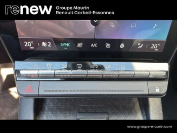 Photo 24 du bon plan RENAULT Megane E-Tech Electric EV60 220ch Techno super charge occasion à 22990 €