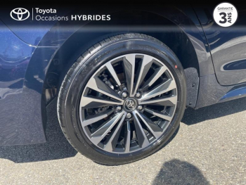 Photo 16 du bon plan TOYOTA Corolla Touring Spt 1.8 140ch Design MY24 occasion à 28990 €