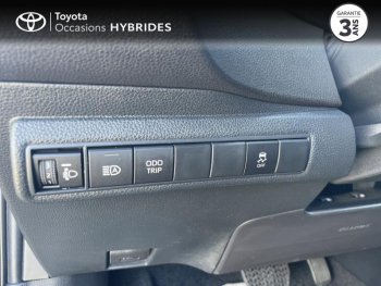 Photo 23 du bon plan TOYOTA Corolla Touring Spt 1.8 140ch Design MY24 occasion à 28990 €