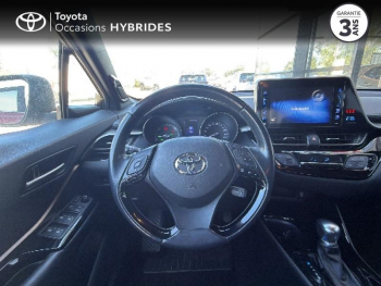 Photo 9 du bon plan TOYOTA C-HR 122h Collection 2WD E-CVT RC18 occasion à 19990 €
