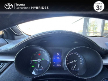 Photo 14 du bon plan TOYOTA C-HR 122h Collection 2WD E-CVT RC18 occasion à 19990 €