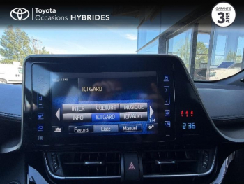 Photo 15 du bon plan TOYOTA C-HR 122h Collection 2WD E-CVT RC18 occasion à 19990 €