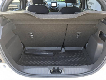 Photo 11 du bon plan FORD Ka+ Active 1.2 Ti-VCT 85ch S&S occasion à 9990 €