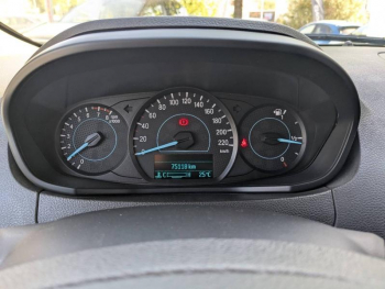 Photo 15 du bon plan FORD Ka+ Active 1.2 Ti-VCT 85ch S&S occasion à 9990 €