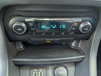 Photo 16 du bon plan FORD Ka+ Active 1.2 Ti-VCT 85ch S&S occasion à 9990 €