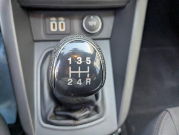 Photo 18 du bon plan FORD Ka+ Active 1.2 Ti-VCT 85ch S&S occasion à 9990 €