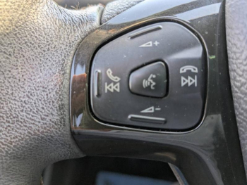 Photo 21 du bon plan FORD Ka+ Active 1.2 Ti-VCT 85ch S&S occasion à 9990 €