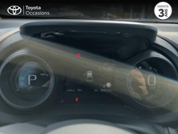 Photo 14 du bon plan TOYOTA Yaris Cross 116h Design Pack Cargo MY22 occasion à 21990 €
