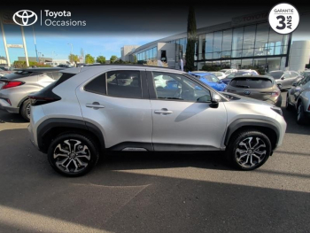 Photo 17 du bon plan TOYOTA Yaris Cross 116h Design Pack Cargo MY22 occasion à 21990 €