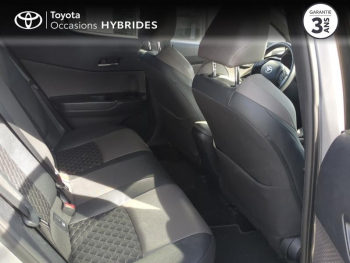 Photo 7 du bon plan TOYOTA C-HR 122h Distinctive 2WD E-CVT MY22 occasion à 21990 €