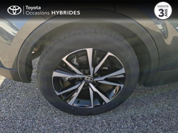 Photo 16 du bon plan TOYOTA C-HR 1.8 Hybride 140ch Design occasion à 29990 €
