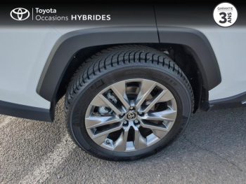 Photo 16 du bon plan TOYOTA RAV4 2.5 Hybride 222ch Lounge AWD-i MY24 occasion à 43490 €